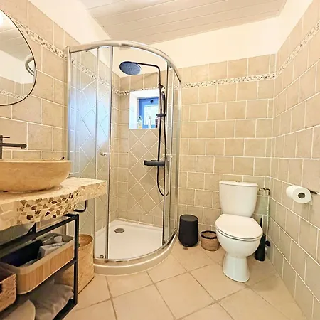 Maison En Pierre Avec Piscine Privee - 9 Pers. - Fr-1-824-28 Holiday home